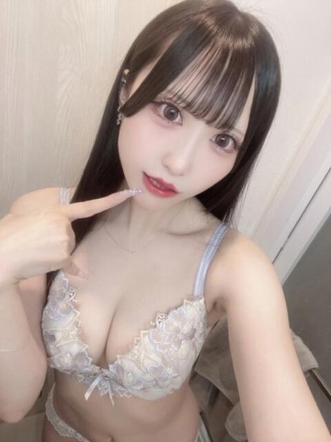 ねね 隙のあるエステ(風俗エステ)