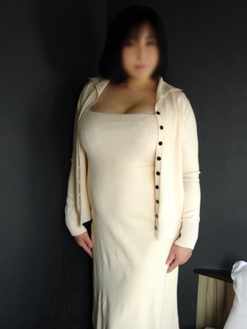 紺野日菜子 派遣妻（はけんづま）（待ち合わせ型人妻専門デリヘル）