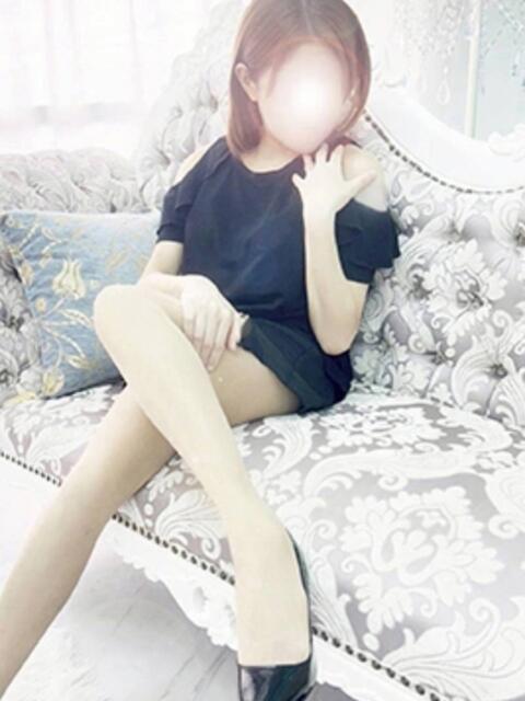 足コキ淫乱痴女・鮎川紗季 Eternity~若妻の悪戯~(エタニティー)(デリヘル)