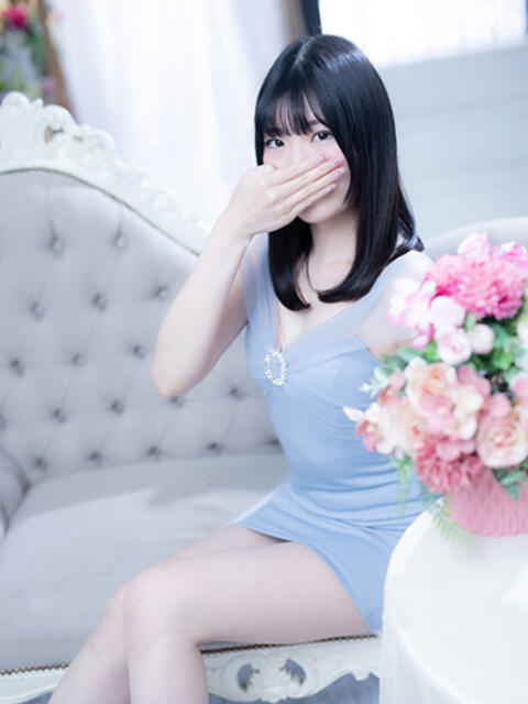 みなみ 新大阪秘密倶楽部（痴女系M性感）