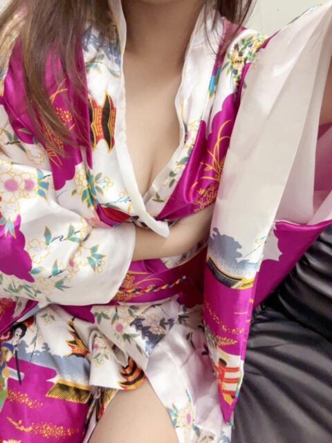 みさ いざ候 別館（湯けむり系×寝座敷ツーショットキャバクラ）