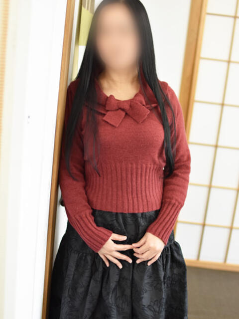 めぐ(昭和47年生まれ) 熟年カップル名古屋~生電話からの営み~(人妻・熟女デリヘル)