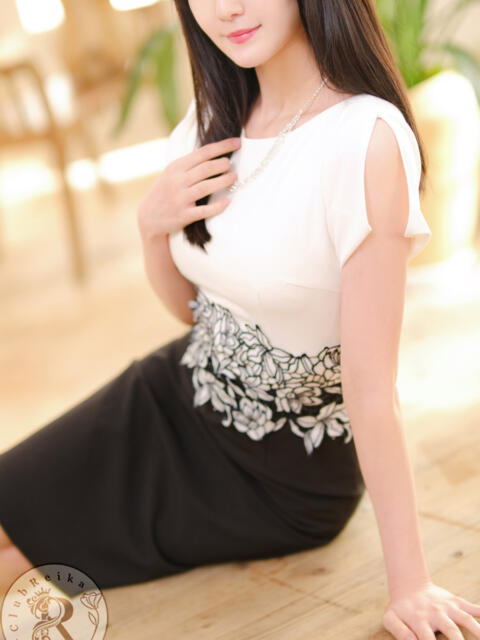 湖月 まいな Club 麗花(高級デリヘル)