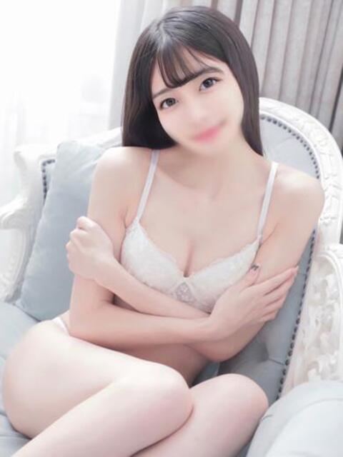 湊あんな ウルトラホワイト（デリヘル）