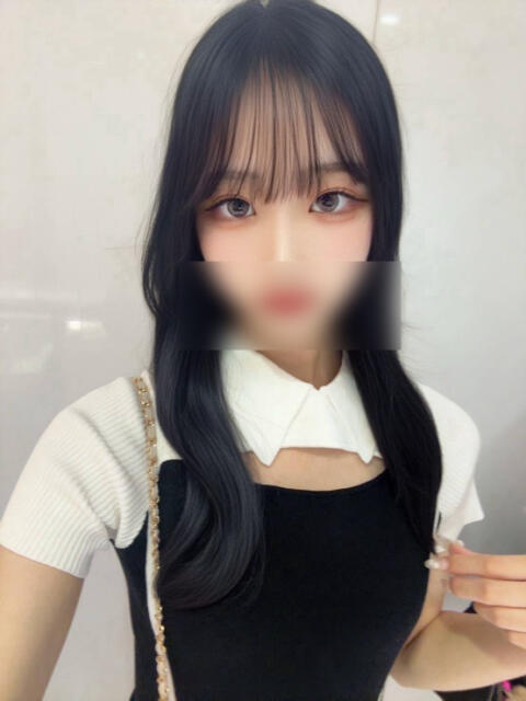 新人③番さん MOMO(モモ)（ソープランド）