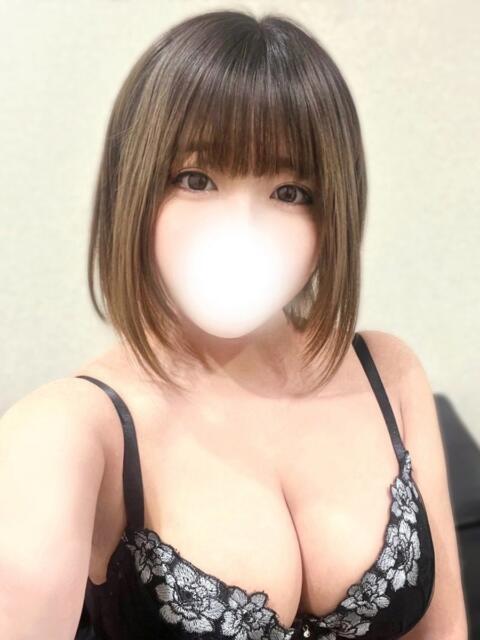 小野寺せしる 全裸にされた女たちor欲しがり痴漢電車（ホテヘル）