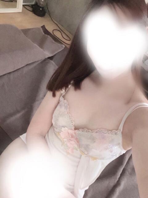 りり 10ct RESORT（【非風俗】メンズエステ）