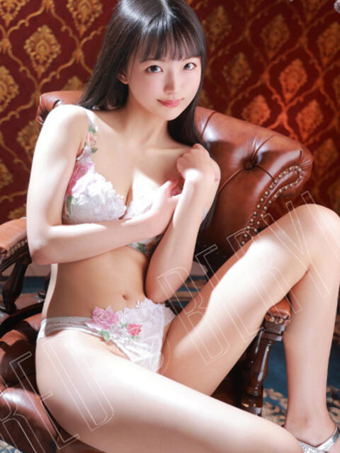 乙〇カレン RED BERYL～レッドベリル～（デリヘル＆ホテヘル）