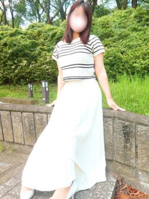 ゆめ★柔和にとけこむエロ美人 かりゆしOLの秘密【20代沖縄美女多数在籍-デリヘル×ヌードエステ】（性感エステ＆デリヘル）