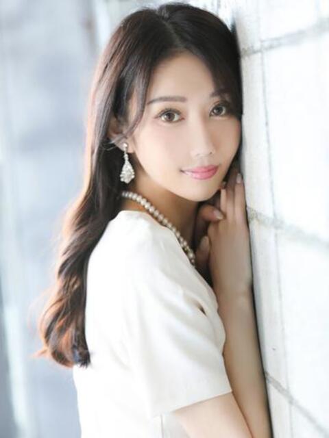 新山　ナオ 白夜（高級人妻ソープランド）