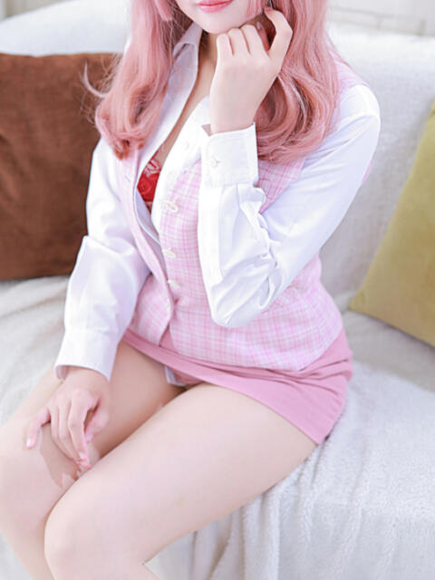 モモ OLの品格 クラブアッシュ(ファッションヘルス)