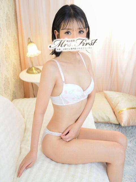 りこ ミセス ファースト -お姉さん・若妻専門店-（人妻デリヘル）