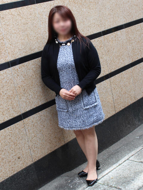 しほ 完熟ばなな神戸・三宮店（待ち合わせ型熟女デリヘル）