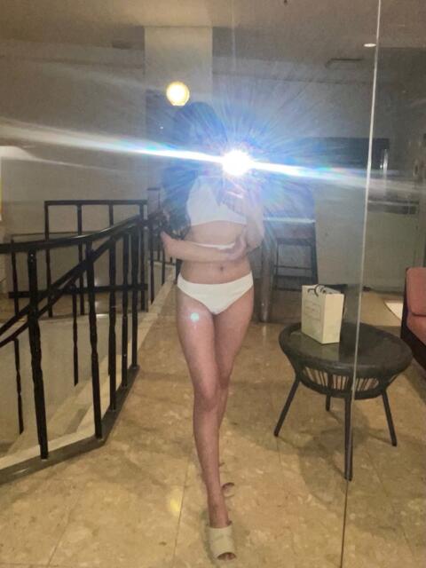 梨歩/りほ Platinum Legend(プラチナムレジェンド)(デリヘル)