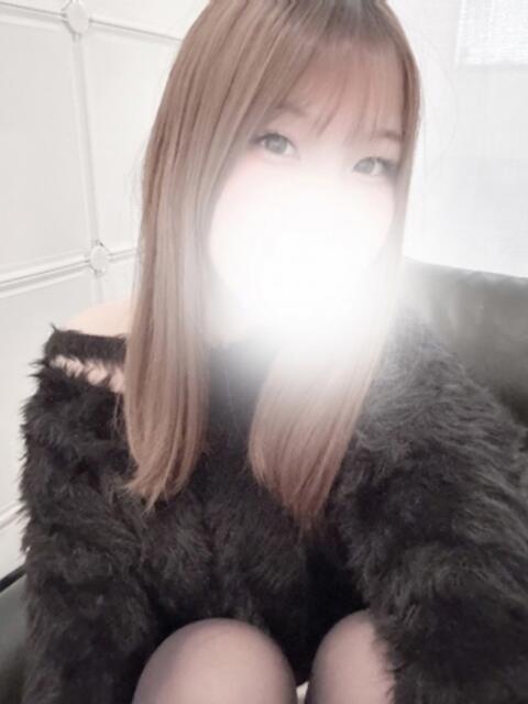 密葉もな いちごみるく（日本橋）（【非風俗】メンズエステ）