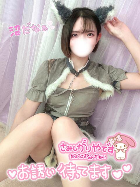 なつ 新宿ハンドメイド(手コキ・オナクラ)