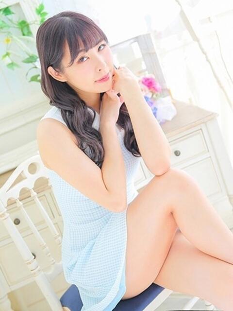 ひな 贅沢なひと時(デリヘル)