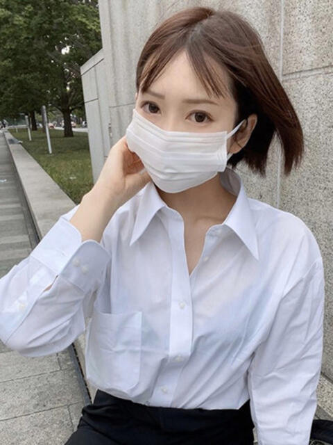 丸の内OLレイナ ドキドキNTR寝取られ生電話(デリヘル)