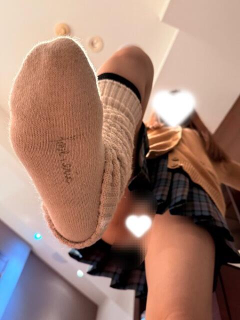 みつき 青チェと赤チェ(派遣型オナクラ&リフレ)