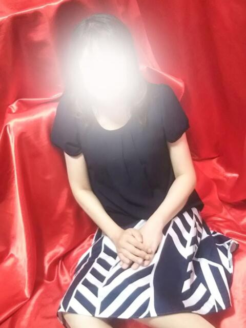 弥生 変態美熟女お貸しします。（待ち合わせ型熟女デリヘル）