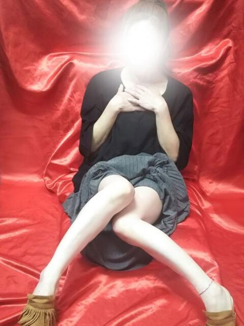 井上 変態美熟女お貸しします。（待ち合わせ型熟女デリヘル）