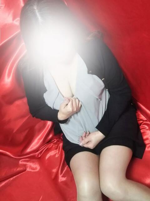 星川 変態美熟女お貸しします。（待ち合わせ型熟女デリヘル）