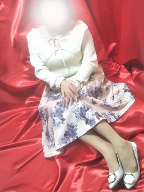 桃瀬 変態美熟女お貸しします。（待ち合わせ型熟女デリヘル）