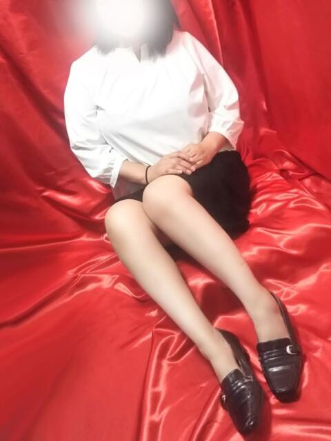 相田 変態美熟女お貸しします。（待ち合わせ型熟女デリヘル）