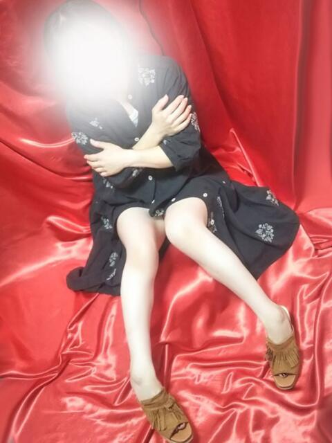 杉咲 変態美熟女お貸しします。(待ち合わせ型熟女デリヘル)