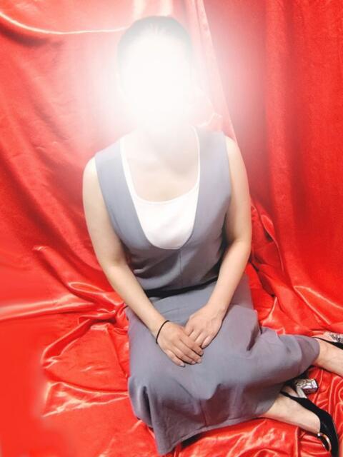 湯川 変態美熟女お貸しします。（待ち合わせ型熟女デリヘル）