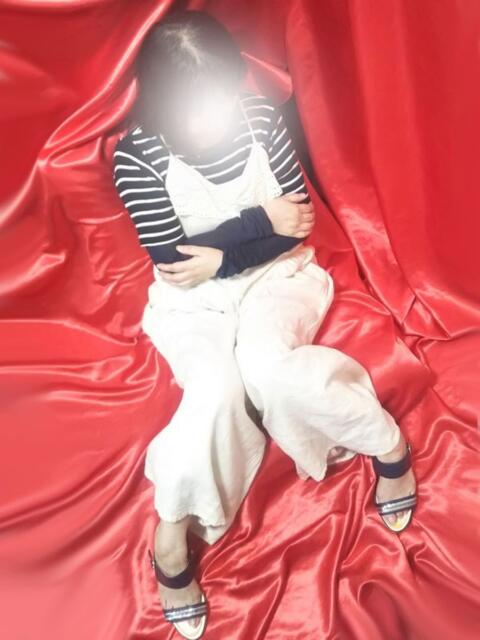 白川 変態美熟女お貸しします。（待ち合わせ型熟女デリヘル）