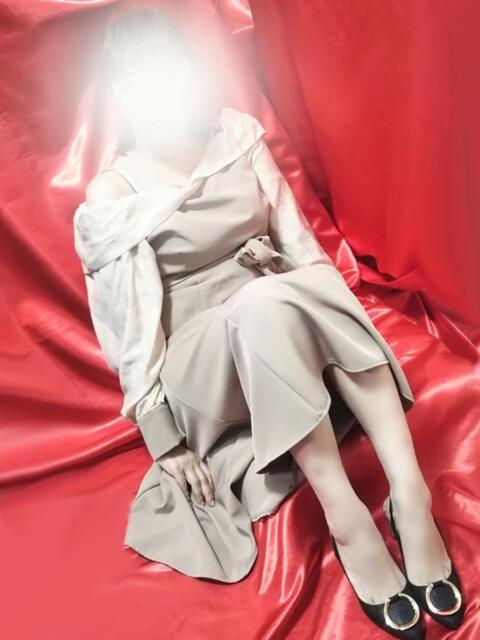 雨宮 変態美熟女お貸しします。（待ち合わせ型熟女デリヘル）