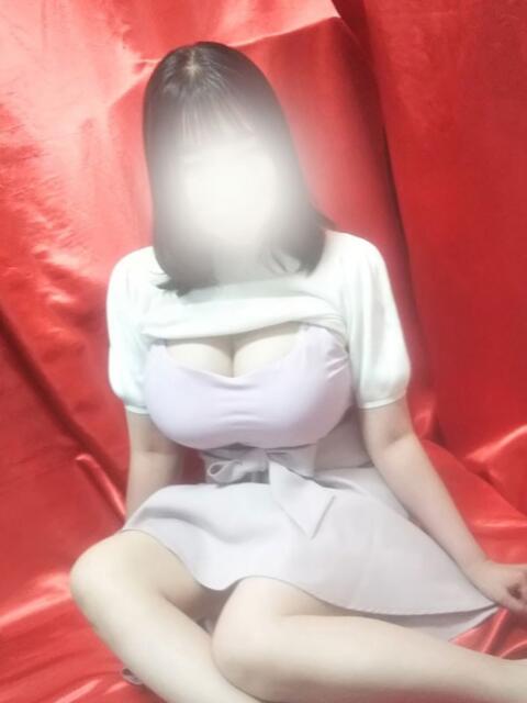 佐山 変態美熟女お貸しします。（待ち合わせ型熟女デリヘル）