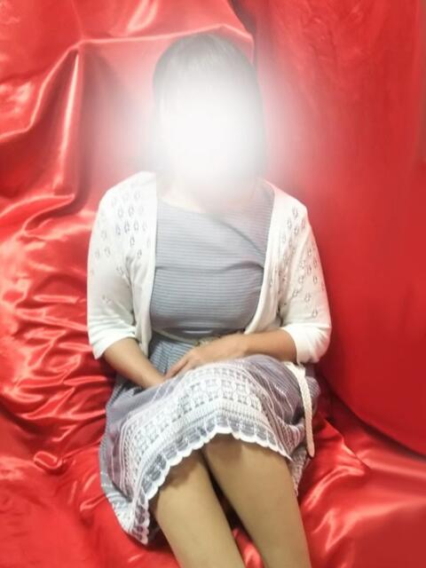 岩城 変態美熟女お貸しします。（待ち合わせ型熟女デリヘル）