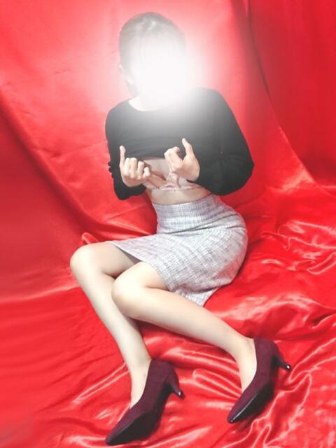 西野 変態美熟女お貸しします。（待ち合わせ型熟女デリヘル）