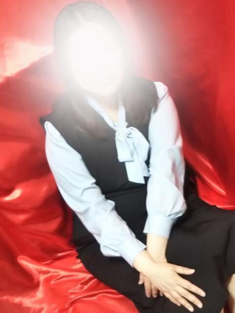 神山 変態美熟女お貸しします。（待ち合わせ型熟女デリヘル）