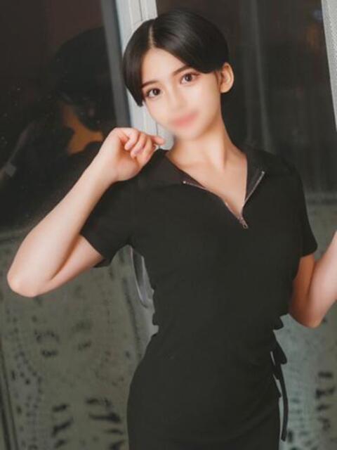 椎名るる ウルトラホワイト(デリヘル)