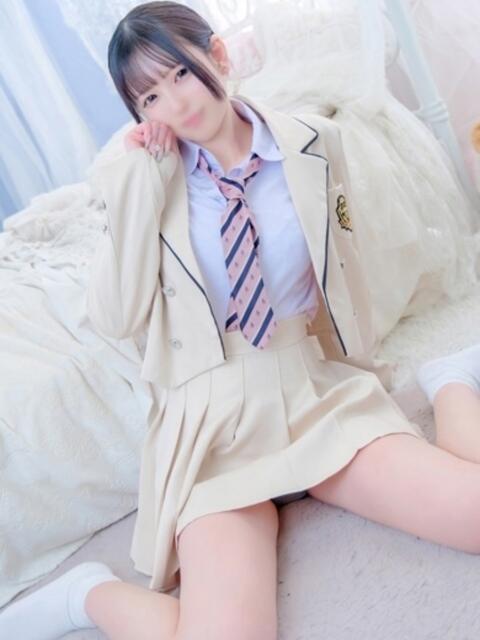 りこ E+アイドルスクール(デリヘル)