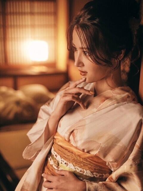 四葉/よつば Platinum Legend(プラチナムレジェンド)(デリヘル)