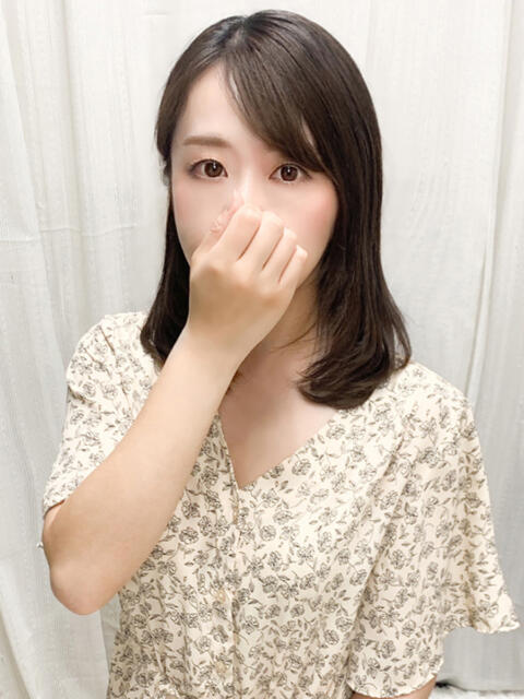 ゆみ 新橋・汐留人妻ヒットパレード(シンデレラグループ)(若妻デリヘル)