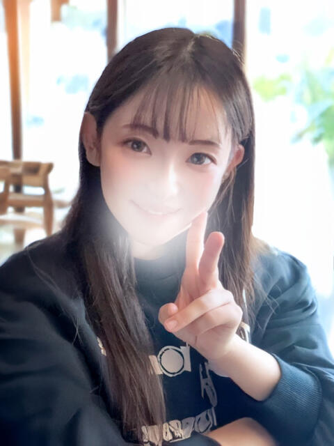 しずく 綺麗なお姉様専門　町田リング4C（アンジェリークグループ）（待ち合わせ型デリヘル）