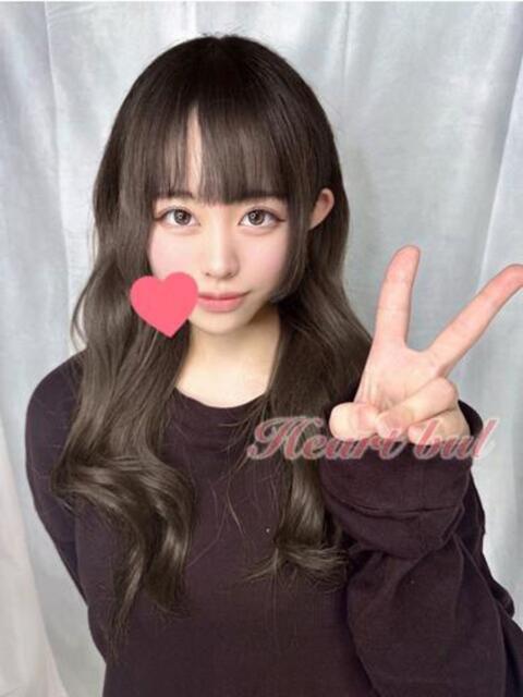 ここな【ドＭな18歳】 はぁとぶる（デリヘル）