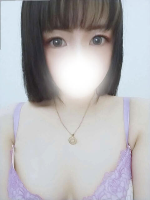 【新人】かなで 神奈川小田原ちゃんこ（巨乳素人専門ぽっちゃり激安デリヘル）