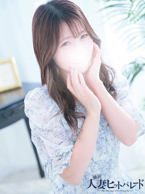 らら 横浜人妻ヒットパレード(シンデレラグループ)(人妻系デリヘル)