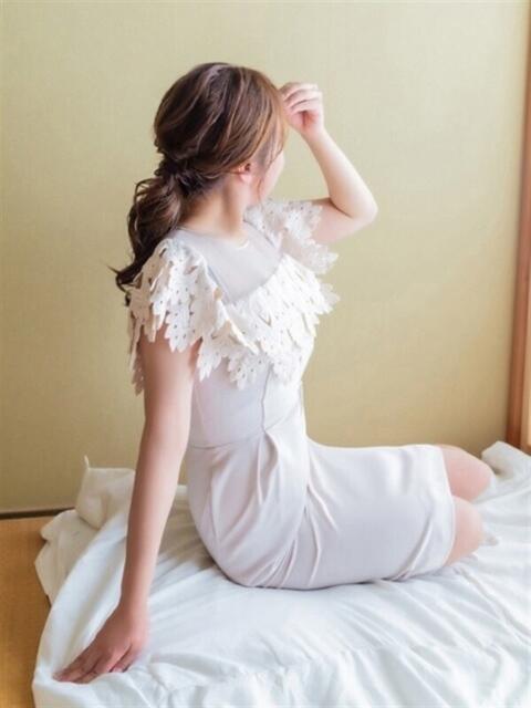 吉永とうこ 一夜妻　大阪ミナミ店（人妻デリヘル）