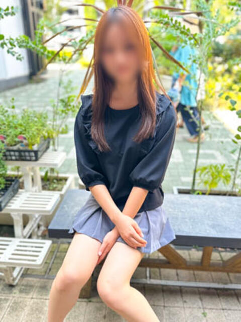 ゆいな かりんと大宮（オナクラ）