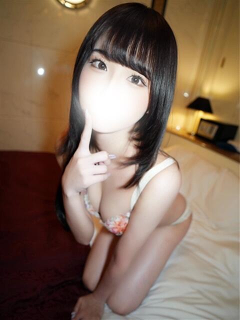 笛羅神　さな OL精薬（デリヘル）