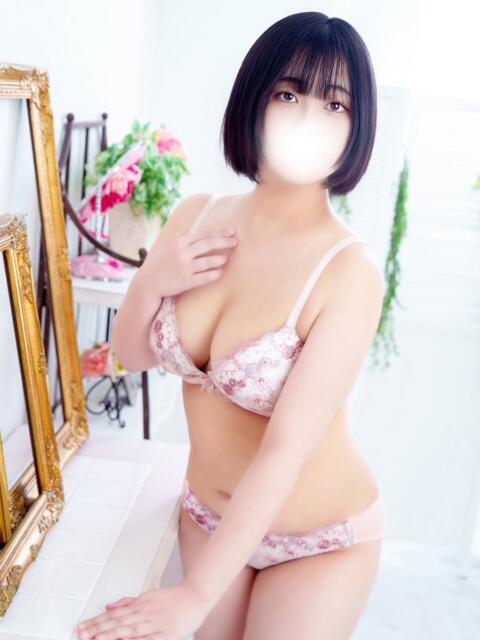 かえで ぽっちゃり巨乳素人専門店ぷにめろ池袋店（ぽっちゃり系デリヘル）