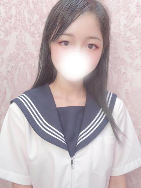 めいな とある風俗店♡やりすぎさーくる新宿大久保店♡で色んな無料オプションしてみました（デリヘル）