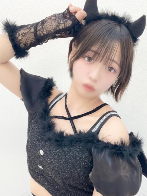 はる とある風俗店♡やりすぎさーくる新宿大久保店♡で色んな無料オプションしてみました（デリヘル）